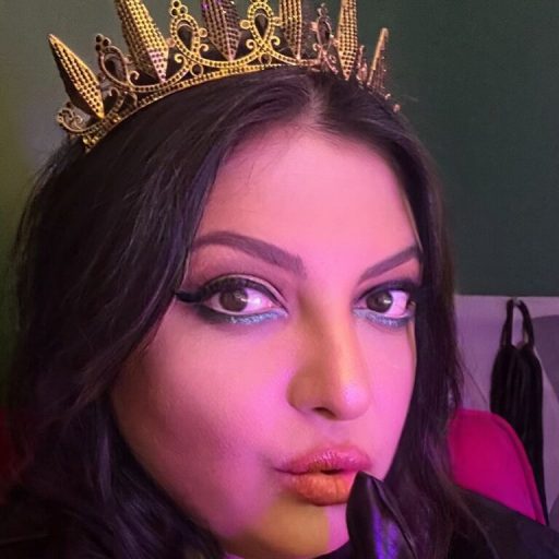 QuinnMandy recorded live image