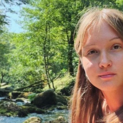 RachealAdkison amateur lush image
