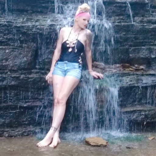 RachealDraco live video image