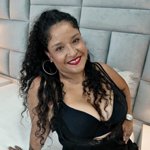 RaquelMoreti cam naked image