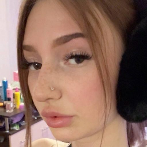 RariVesper pussy show image