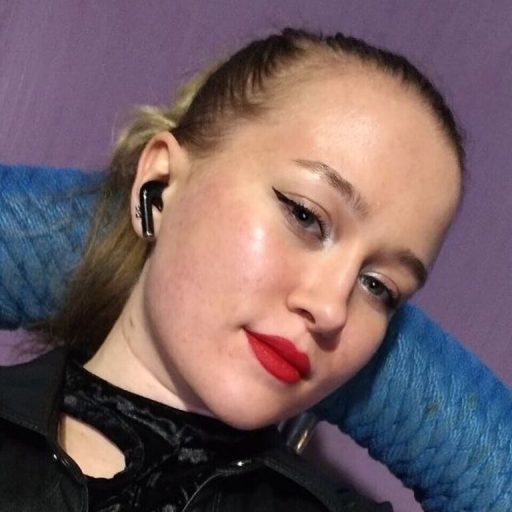 ReaGrotzinger dildo real image