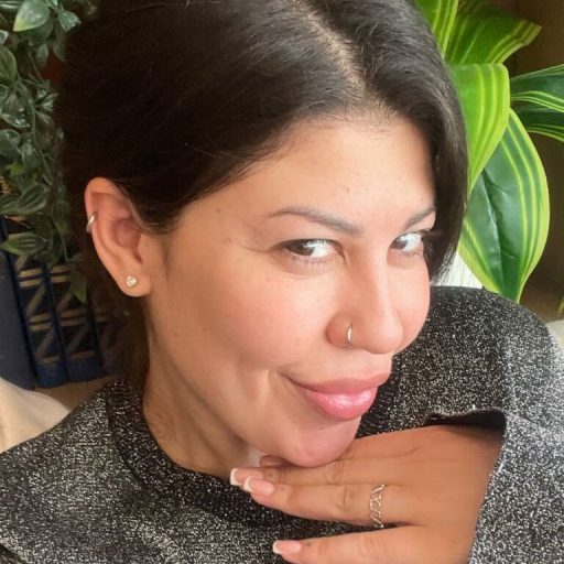 RebeccaLuxy show fingering image