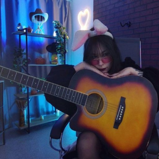 ReikoAckerman lj cam image