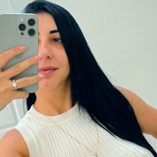 RenataMelloo hd nude image