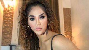 ReyAndrea shows recorded image