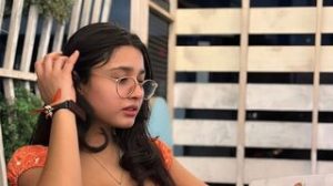 RiaJane recorded live image