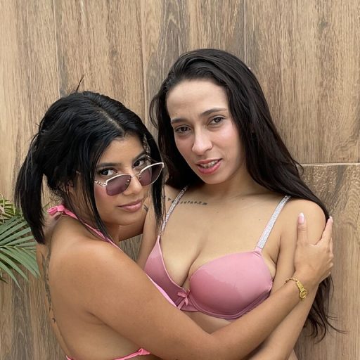 RileyAndLana amateur lush image