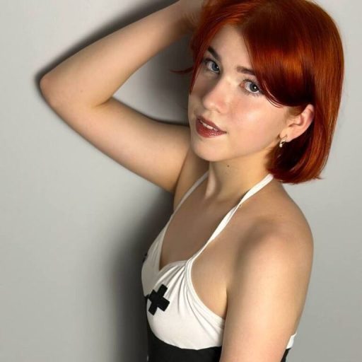 RinaMarin pussy show image