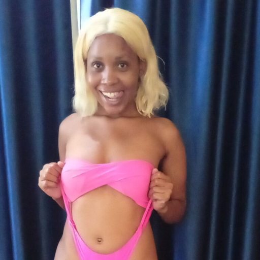 RissaHilton live video image