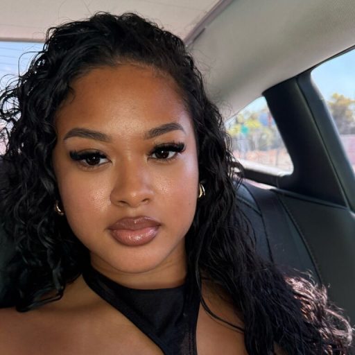 RosaleeMonay amateur lush image