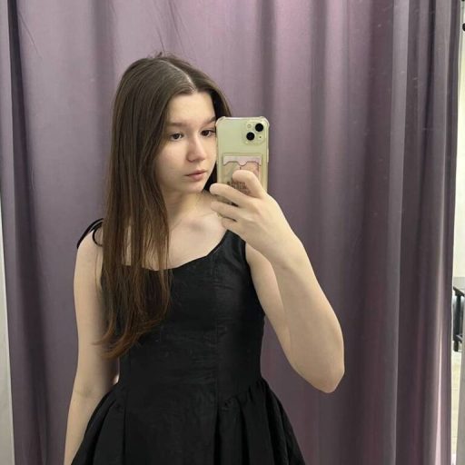RoxannaMcglory amateur lush image