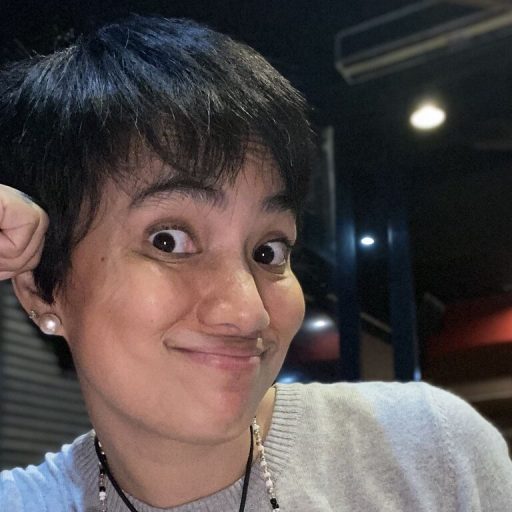 RoxyAguirre fingering ass image