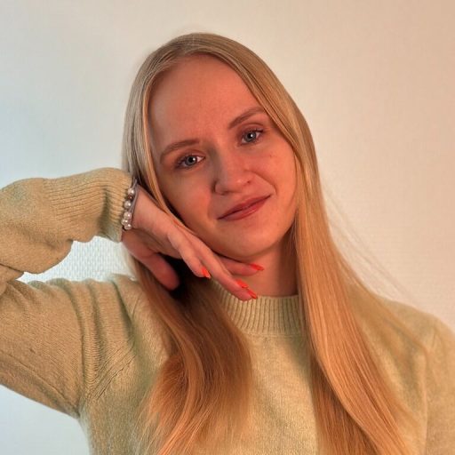 RozellaHelmuth pictures toy image