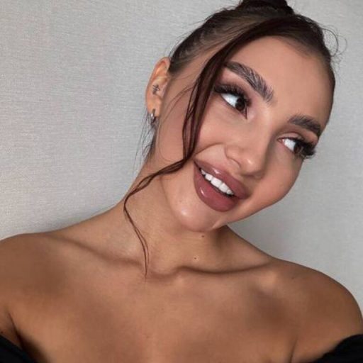 RubySchlussel cam naked image