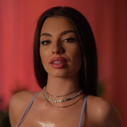 SabrinaRozze video photos image