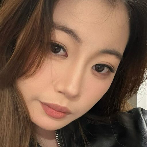 SaffronFeng xxx masturbation image