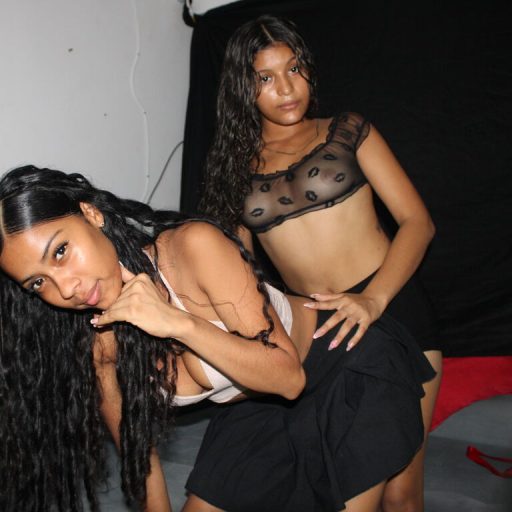 SaloandSilvana live video image