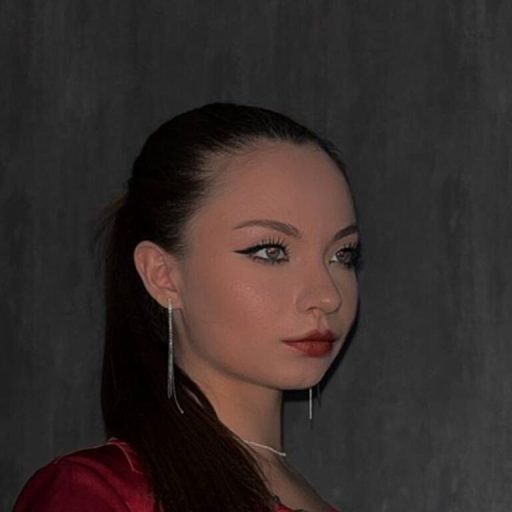 SaraNunez online shows image