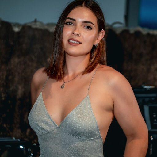 SaraVionne nude sex image