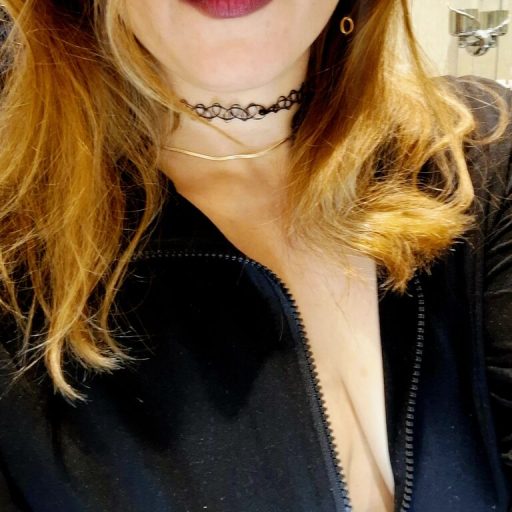 SarahLance shows recorded image