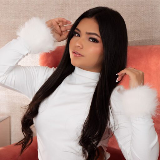 SarahVelvet photos webcam image