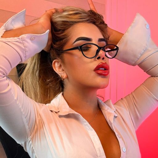 SarayYork photos webcam image