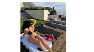SarraJames recorded live image