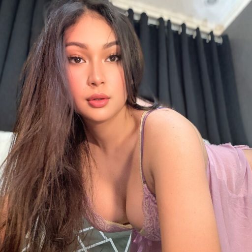 SaucyMia ass vibrator image