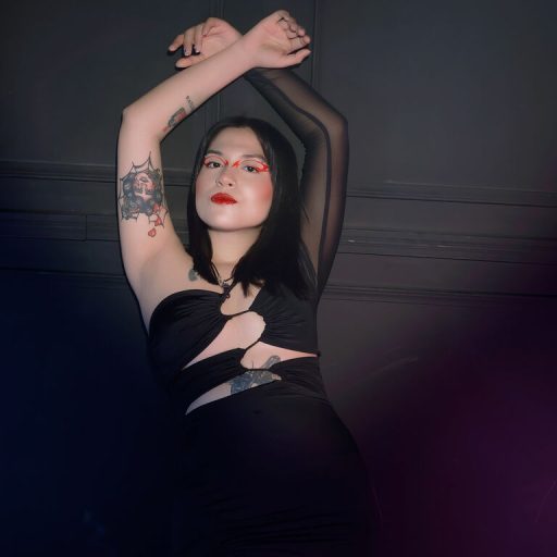 ScarletVoss recorded live image