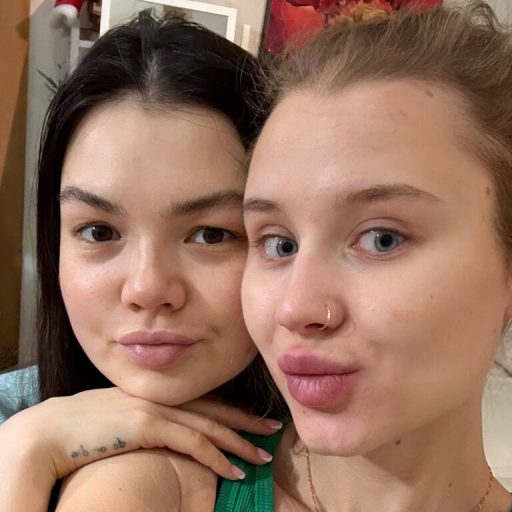 ScarlettAndBenit livesex pussy image