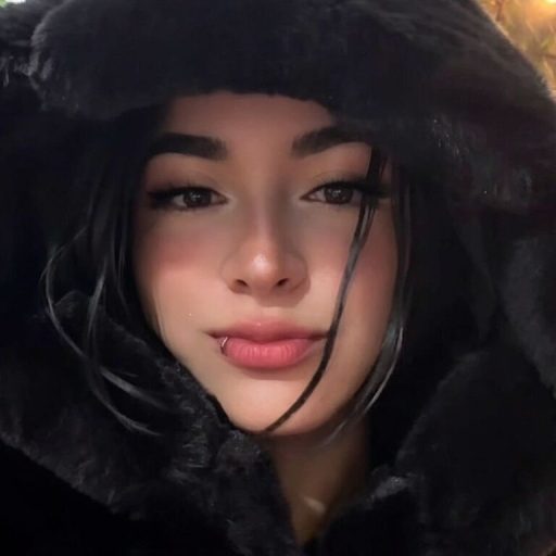 ScarlettBlosson webcam free image