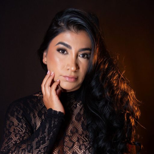 SelenaCastle show fingering image