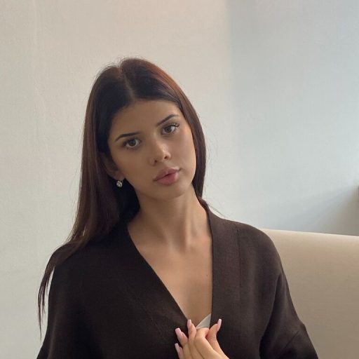 ShakitaBiscocho free dildo image