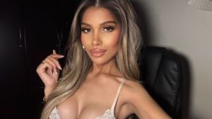 ShantalMolly real strip image