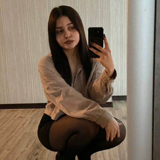 SharlaGeerdes ass vibrator image