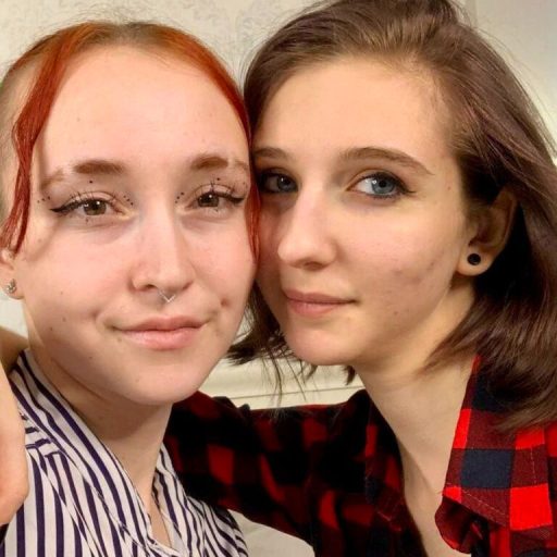 ShawnAndRobbyn naked porn image