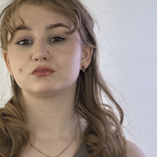 ShelbyGootee free dildo image