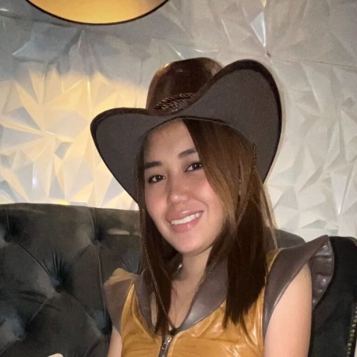 SiennaLatt toy jasmin image