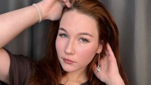SimonneFylnn preview