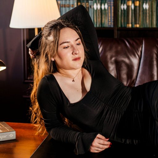 SindieStormy jasmin online image