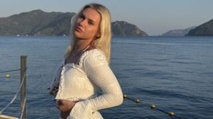 SindyPitt masturbation pictures image