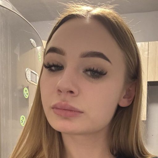 SofiaKolen online shows image