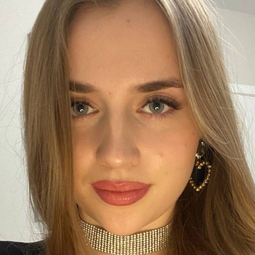 SonyMiller shows recorded image