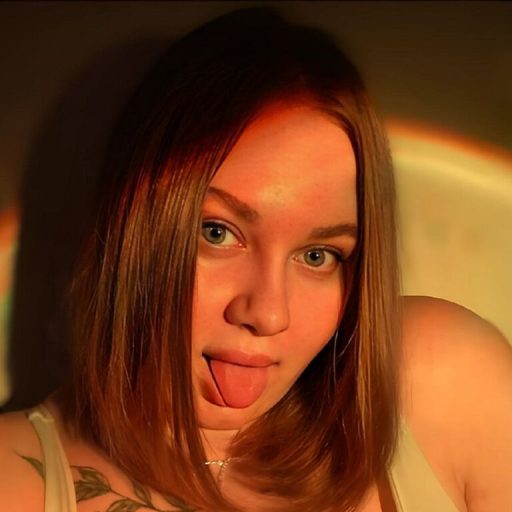 SonyaMacey recorded live image