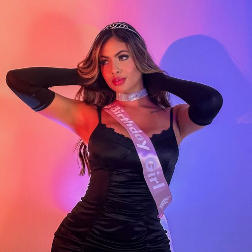 SophieHamilton recorded live image