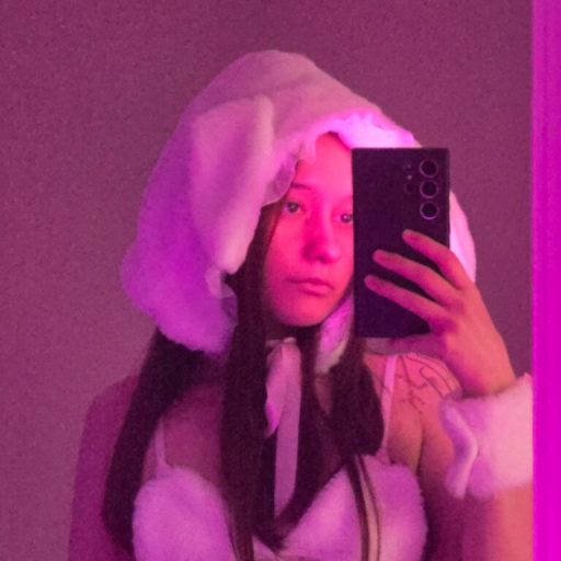 SophieKuper hd nude image