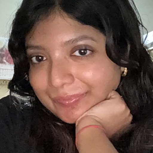 SriyasiGomes recorded live image