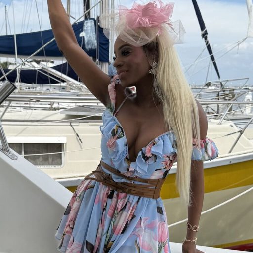 StaciRaiRai cam naked image