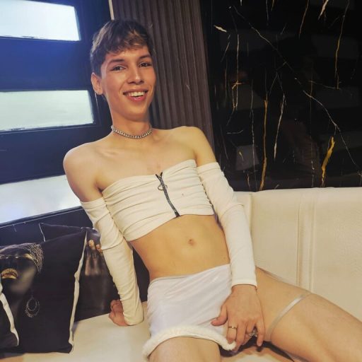 StefanyPiink hd nude image